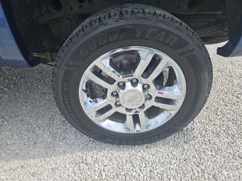 Used 2017 Chevrolet Silverado 2500 High Country w/ Duramax Plus Package AWD/4WD image 10