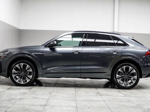 Used 2025 Audi Q8 Premium Plus AWD/4WD image 10