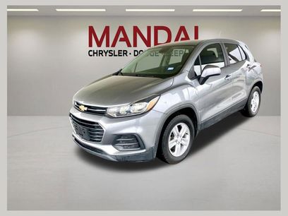 Used 2020 Chevrolet Trax LS w/ Tint and Cruise Package