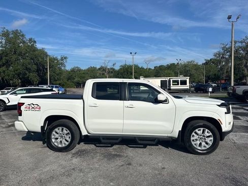 Used 2024 Nissan Frontier SV w/ SV Convenience Package AWD/4WD image 6