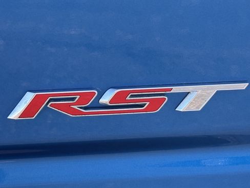 Used 2023 Chevrolet Silverado 1500 RST AWD/4WD image 9
