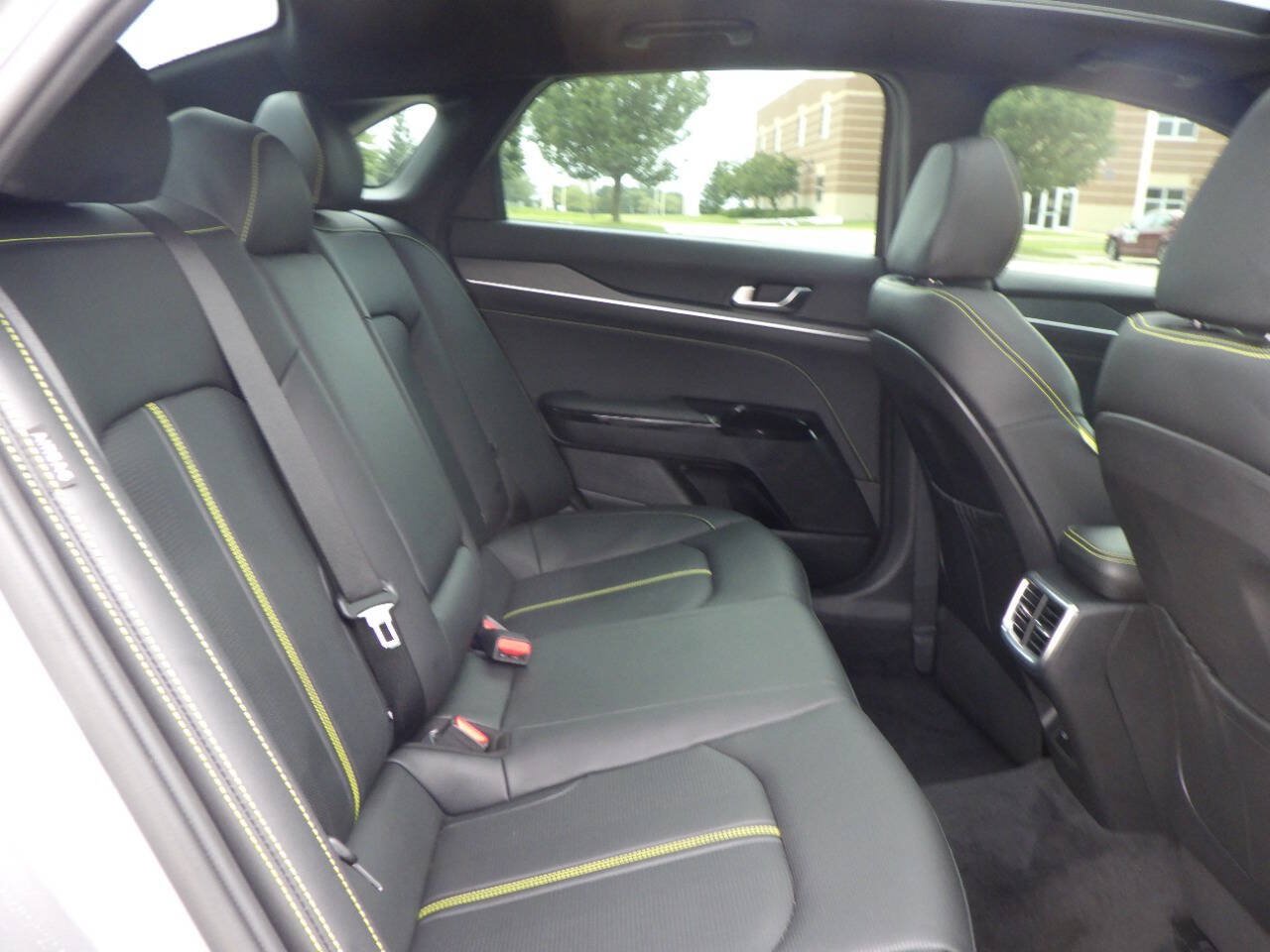 Used 2025 Kia K5 GT FWD image 16