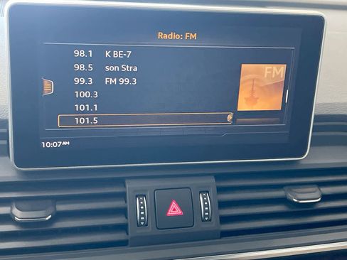 Used 2018 Audi Q5 2.0T Premium Plus w/ Premium Plus Package image 16