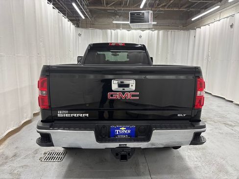 Used 2015 GMC Sierra 2500 SLT w/ Suspension Package, Off-Road image 4