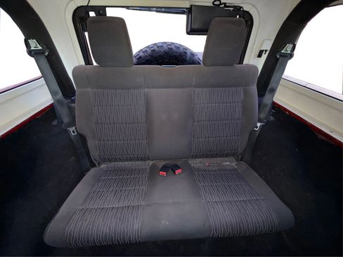 Used 2011 Jeep Wrangler Sport AWD/4WD image 23