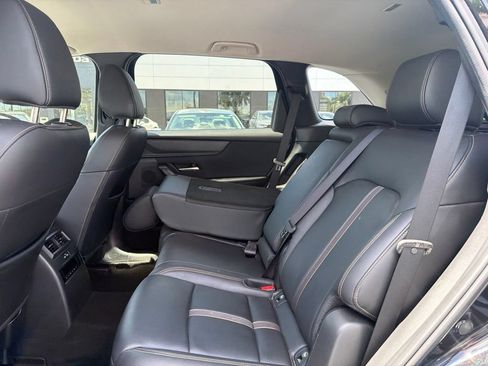 Used 2025 MAZDA CX-90 3.3 Turbo w/ Select Package AWD/4WD image 10