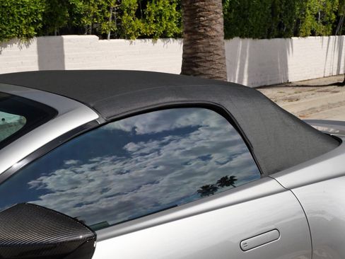 Used 2023 Aston Martin V12 Vantage Roadster image 14