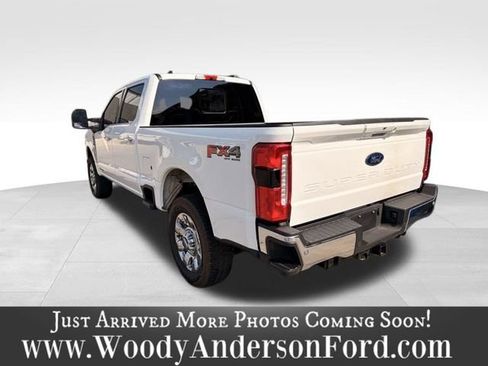 Used 2025 Ford F250 Lariat w/ Lariat Ultimate Package image 4