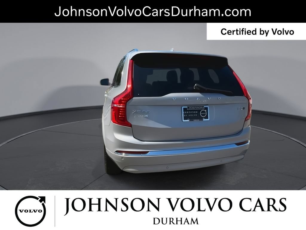 Used 2025 Volvo XC90 B5 Core AWD/4WD image 8