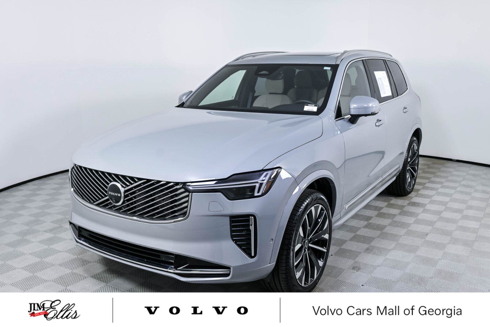 Certified 2026 Volvo XC90 B6 Plus AWD/4WD image 1