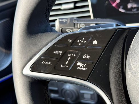 Certified 2026 Mercedes-Benz GLS 450 4MATIC image 16