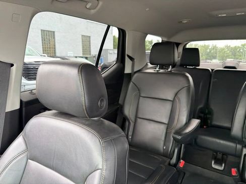 Used 2019 Chevrolet Traverse LT w/ LT Premium Package AWD/4WD image 63