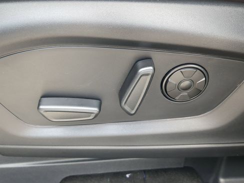 New 2025 Ford Explorer Platinum image 49