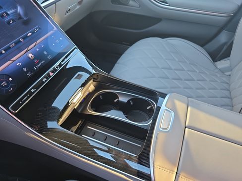 Certified 2025 Mercedes-Benz S 580 4MATIC Sedan image 25