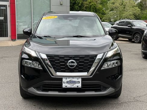 Used 2023 Nissan Rogue SV AWD/4WD image 2