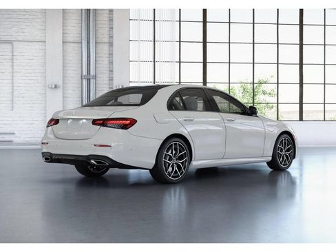 Used 2021 Mercedes-Benz E 350 4MATIC Sedan image 22