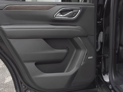 Used 2024 Chevrolet Tahoe High Country w/ Advanced Technology Package image 37