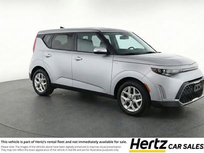 Used 2025 Kia Soul LX w/ LX Technology Package