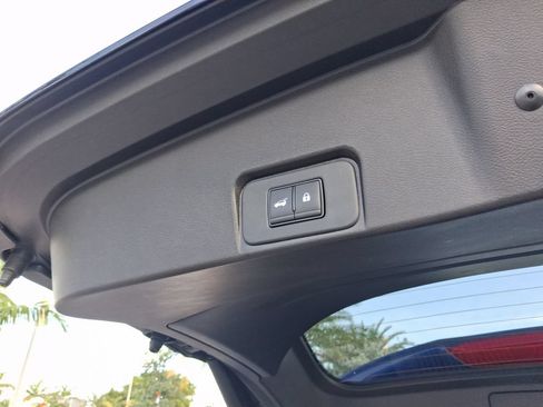 Used 2026 Nissan Rogue SV FWD image 15