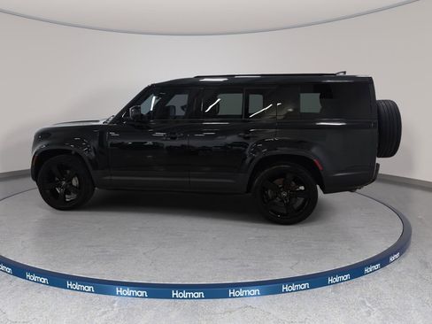 Used 2023 Land Rover Defender 130 S AWD/4WD image 9