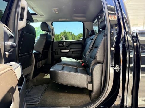Used 2018 Chevrolet Silverado 2500 LTZ w/ Duramax Plus Package AWD/4WD image 32