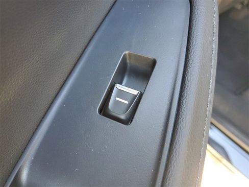 New 2026 Acura MDX FWD image 17