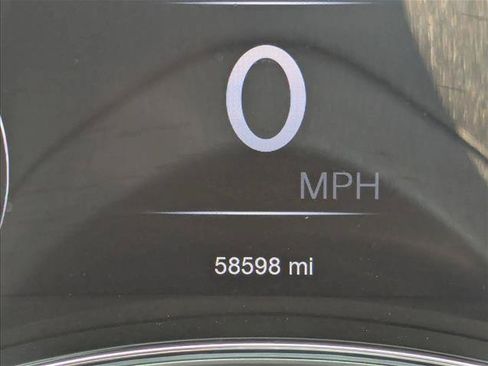 Used 2022 Jeep Grand Cherokee Laredo X AWD/4WD image 11