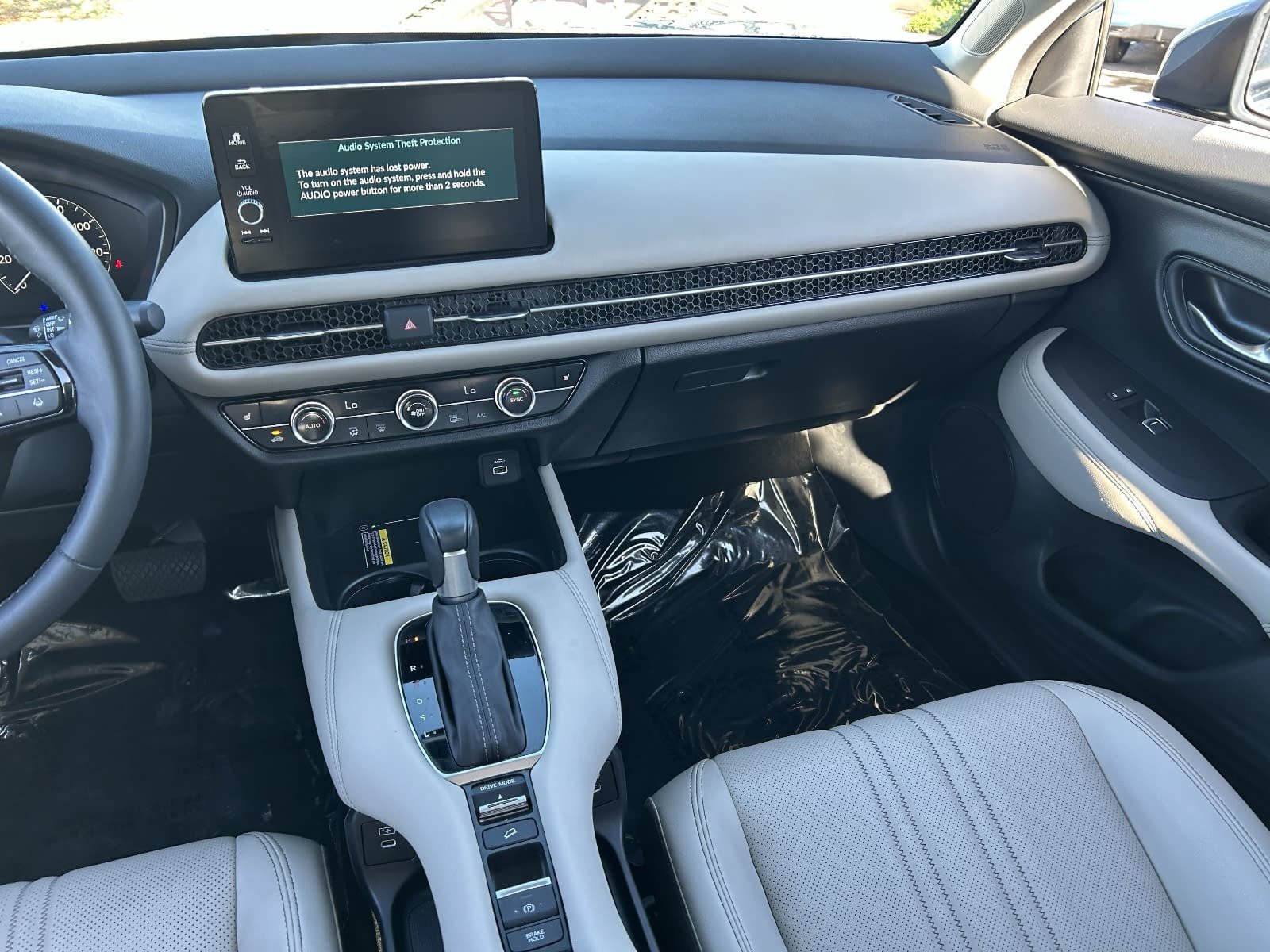 Certified 2024 Honda HR-V EX-L image 19