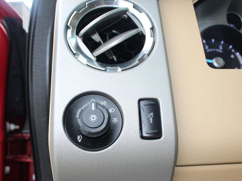 Used 2015 Ford F350 Lariat w/ Lariat Interior Package AWD/4WD image 23