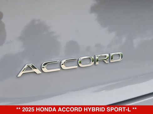 Used 2025 Honda Accord Sport image 13