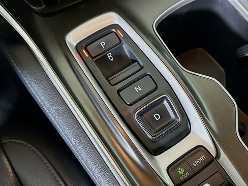 Used 2021 Honda Accord Touring image 25