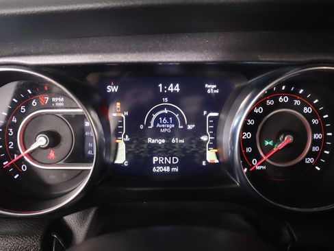 Used 2022 Jeep Gladiator Mojave w/ Trailer Tow Package image 4