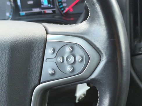 Used 2018 Chevrolet Silverado 1500 LT w/ Redline Edition AWD/4WD image 24