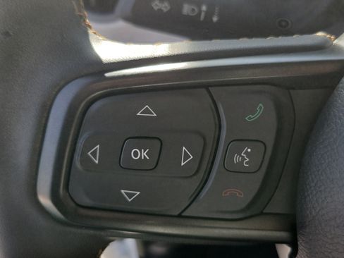 Used 2024 Jeep Wrangler Unlimited Sport AWD/4WD image 20