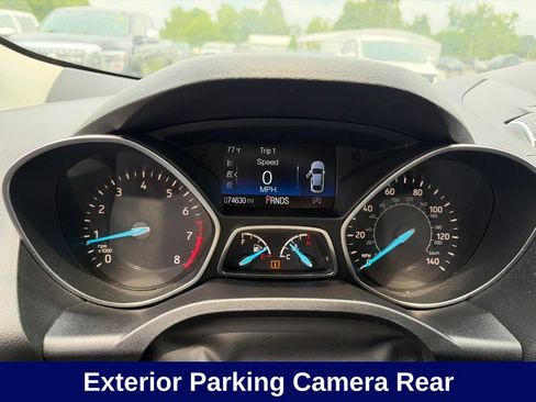 Used 2017 Ford Escape SE w/ Equipment Group 201A FWD image 19