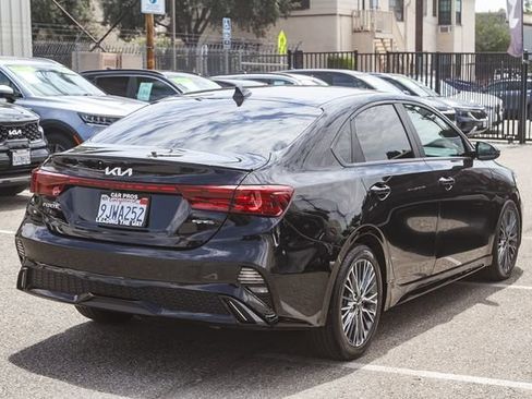 Certified 2024 Kia Forte GT-Line FWD image 9