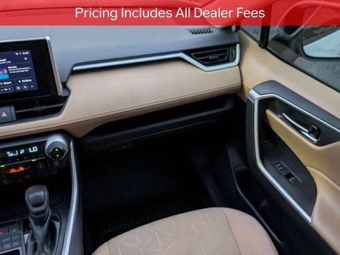 Certified 2024 Toyota RAV4 XLE w/ Convenience Package AWD/4WD image 18