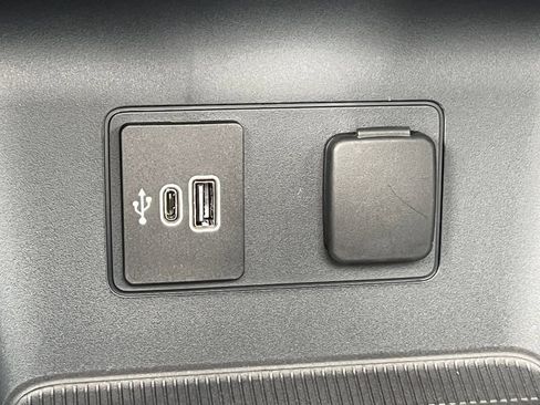 Used 2026 Ford Explorer ST-Line AWD/4WD image 29