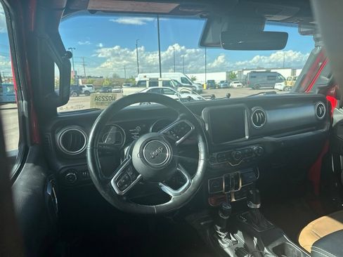 Used 2020 Jeep Gladiator Rubicon AWD/4WD image 18
