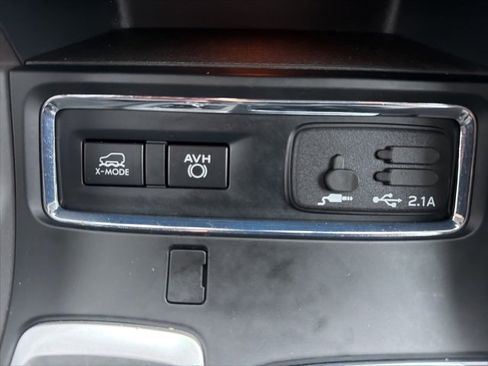 Used 2020 Subaru Ascent Limited image 44