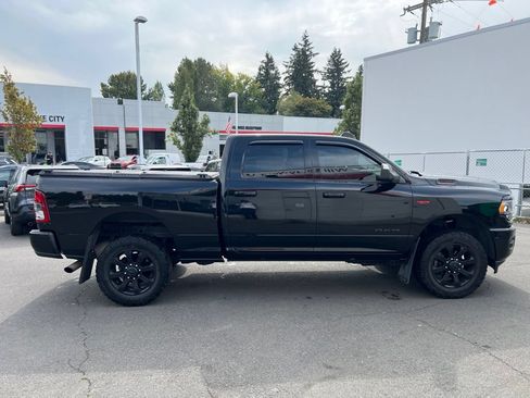 Used 2019 RAM 2500 Big Horn w/ Black Appearance Package AWD/4WD image 3