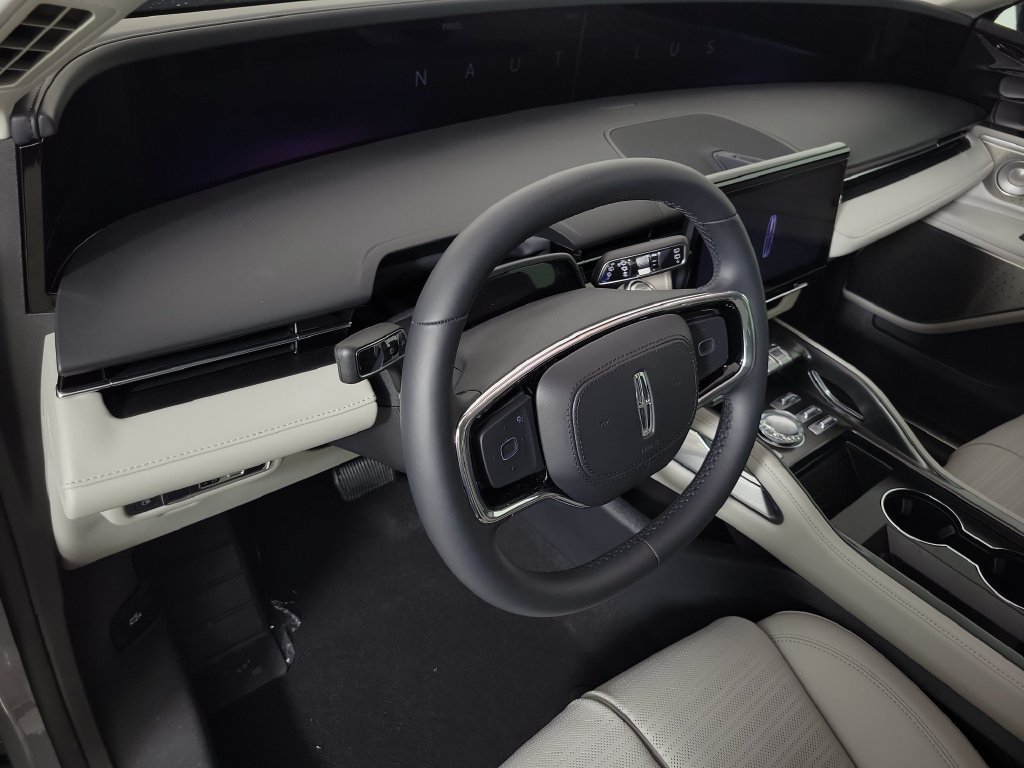 New 2026 Lincoln Nautilus Reserve AWD/4WD image 20