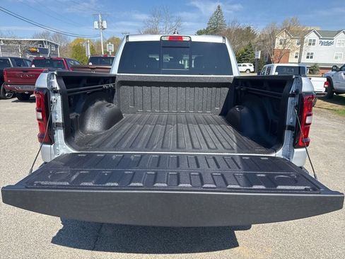 New 2026 RAM 1500 4x4 Crew Cab image 26