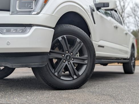 Used 2023 Ford F150 Lariat w/ Equipment Group 502A High AWD/4WD image 35