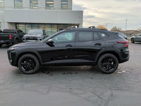 New 2026 Chevrolet Trax ACTIV w/ Sunroof Package image 4