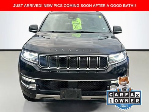 Used 2024 Jeep Wagoneer Series III AWD/4WD image 4