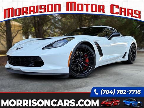 Used 2016 Chevrolet Corvette Z06 w/ 3LZ Preferred Equipment Group image 1
