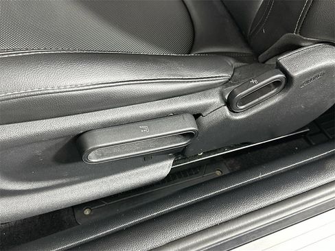 Used 2015 MINI Cooper S image 17