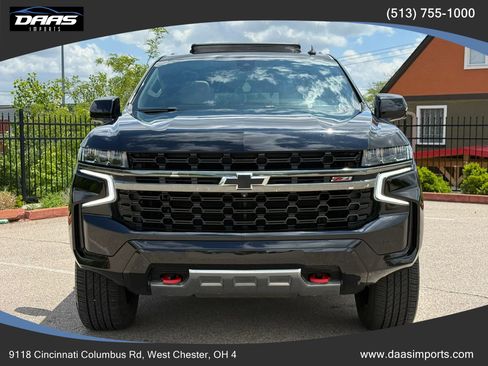 Used 2021 Chevrolet Tahoe Z71 w/ Luxury Package AWD/4WD image 3