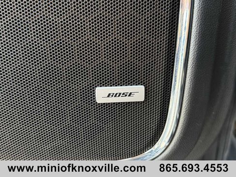 Used 2018 GMC Yukon SLT w/ Open Road Package image 13